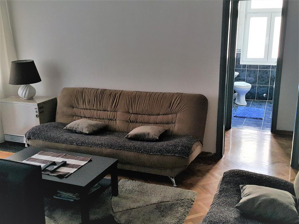 Centre Point Apartment Podgorica Eksteriør billede